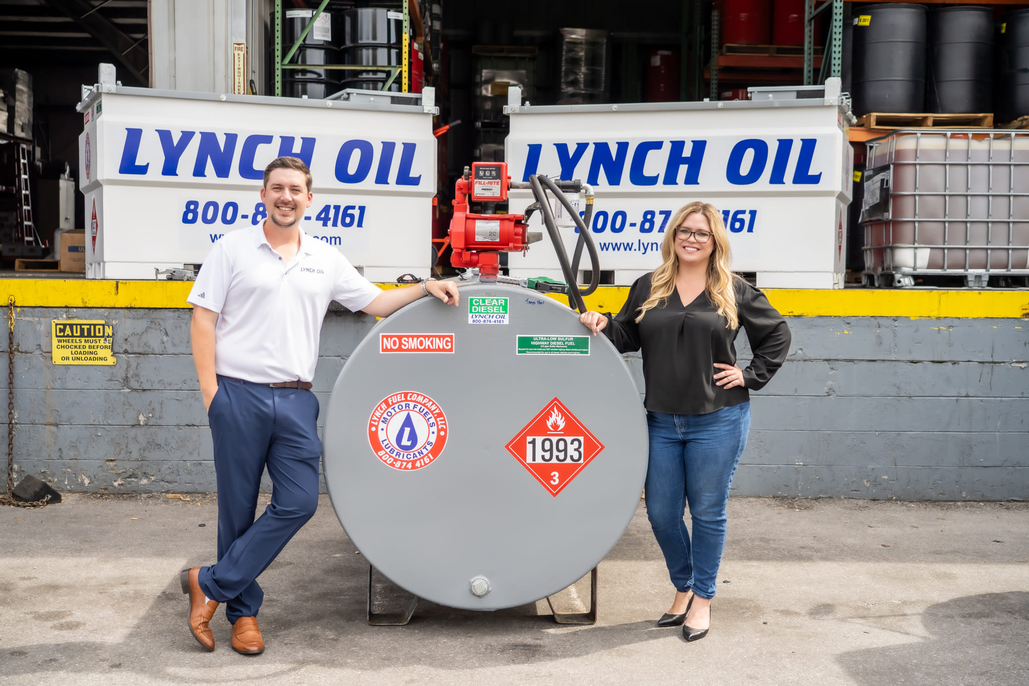 Lynch Oil fuel delivery truck servicing customers in Florida